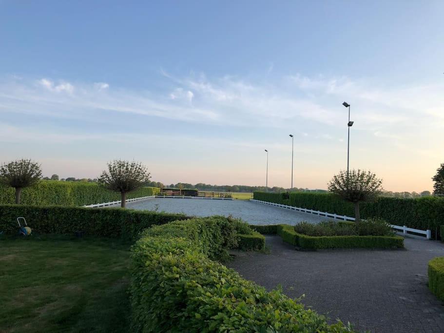 Linderhuisje, Rust, Ruimte, Privacy En Natuur Exteriör bild